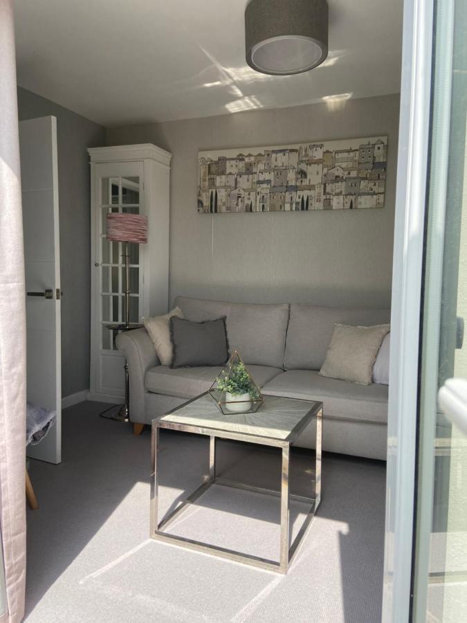 Dewcroft Villa Horsley  Luaran gambar